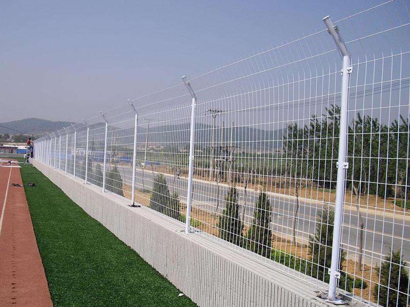 公路護(hù)欄網(wǎng)運(yùn)輸及安裝注意事項(xiàng) 公路護(hù)欄網(wǎng)運(yùn)輸及安裝注意事項(xiàng)